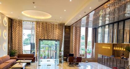 Hotel Holiday Heights