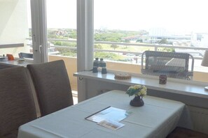 Outdoor dining - Holiday apartment with 1 bedroom (Borkum)