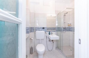 Deluxe Double Room | Bathroom - GALIA ROOMS (Genova)