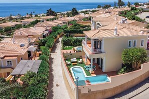 Exterior - Villa with stunning Ocean Views & Priv. Heated Pool (Luz)