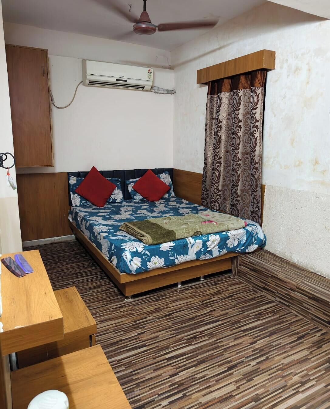Deluxe Room | Free WiFi