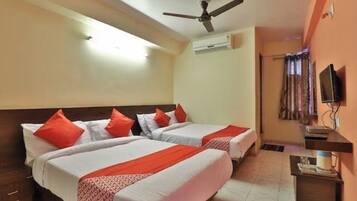 Superior Room | Egyptian cotton sheets, premium bedding, memory-foam beds, desk