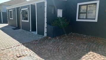 Room, 1 Bedroom, Accessible, Smoking | Exterior