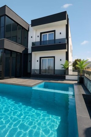 Seasonal outdoor pool - Hotel Roas Ksamil (Ksamil)