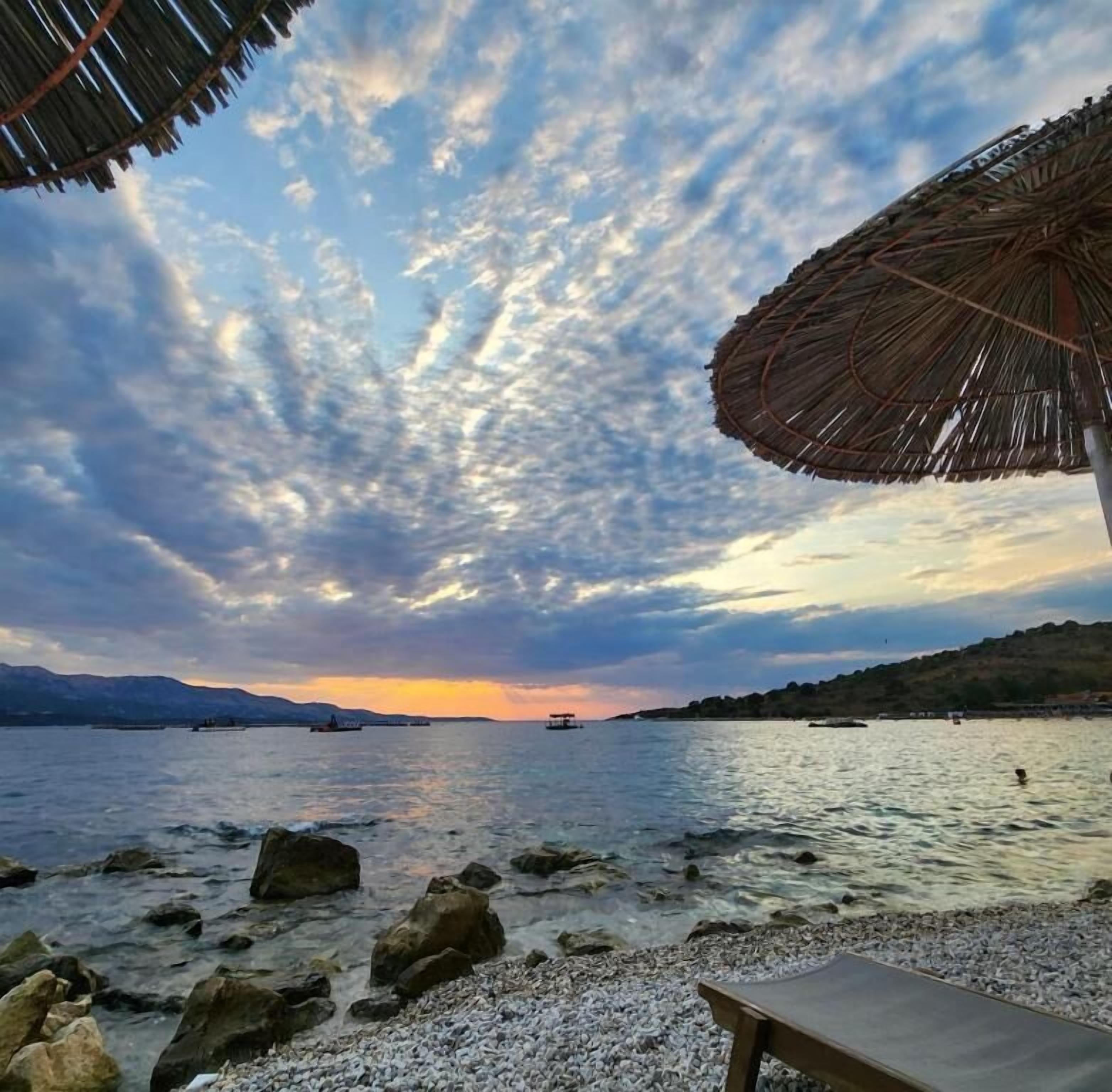 Strand