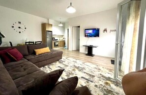 Living area - Hotel Roas Ksamil (Sarande Ksamil)