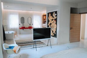 Iron/ironing board, WiFi, bed sheets - Vrbo Property (Saint-Raphaël)