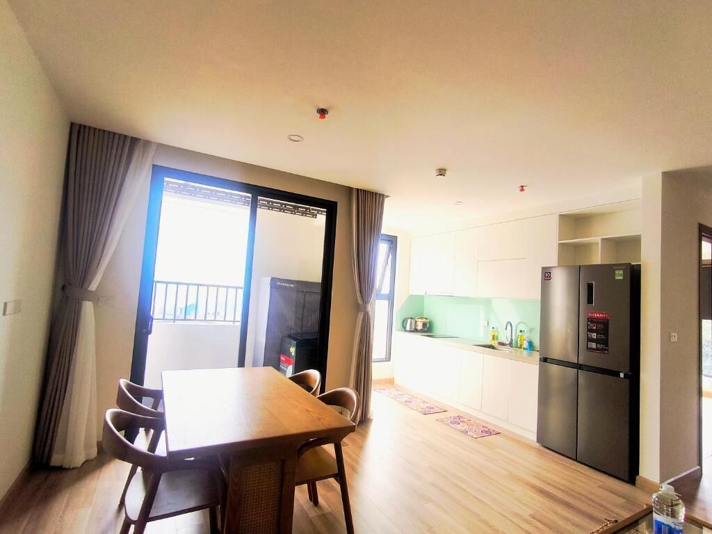 Deluxe Apartment, 2 Bedrooms, Balcony, City View | Dining