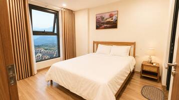 Family Apartment, 3 Bedrooms, Balcony, City View