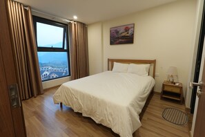 Family Apartment, 3 Bedrooms, Balcony, City View | Soundproofing, iron/ironing board, rollaway beds, free WiFi - Sapa Urban Stay (Sa Pa)