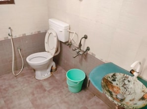 Dusche, Handtücher, Seife, Shampoo