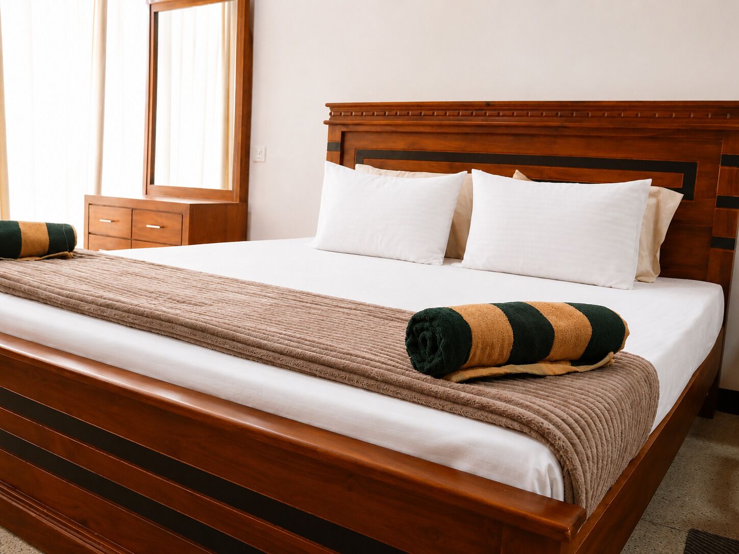 4 bedrooms, WiFi, bed sheets, wheelchair access
