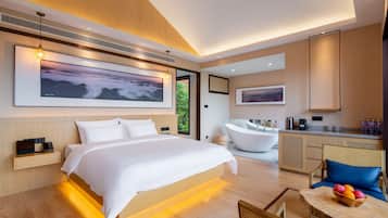 Luxury Tree House, Hill View | Free WiFi