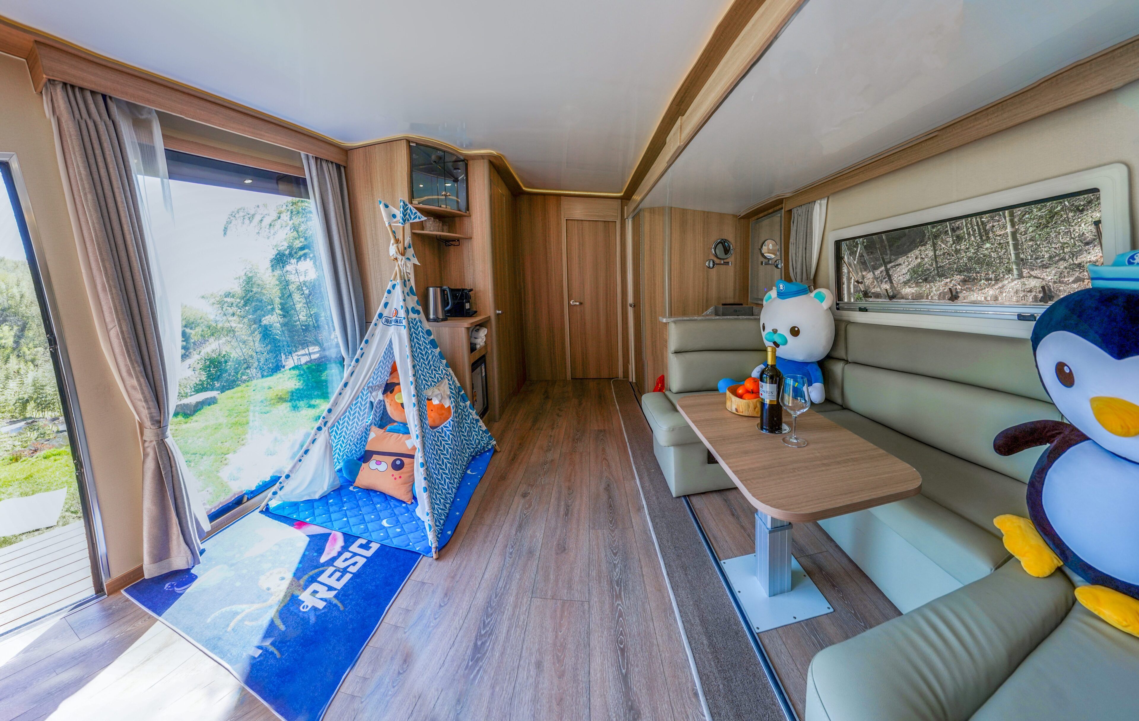 Family Double Room, Garden View | Interior
