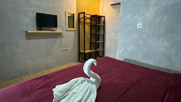 Superior Double Room | Desk, free WiFi