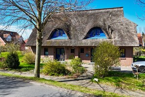 Exterior - Vrbo Property (Wiek)