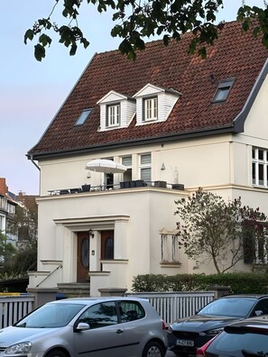 Exterior - Apartment 'Hannover City Retreat' with Private Garden and Wi-Fi (Hanover)