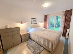 Room - Vrbo Property (Ostseebad Binz)