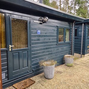 Exterior detail - Gezellig huisje met bostuin op de Veluwe (Putten)