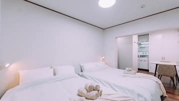 Apartment, Balcony