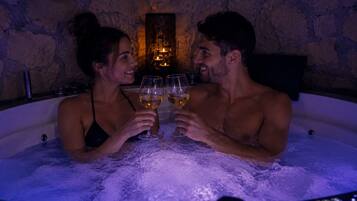 Indoor spa tub