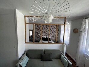 Room - Vrbo Property (Eu)