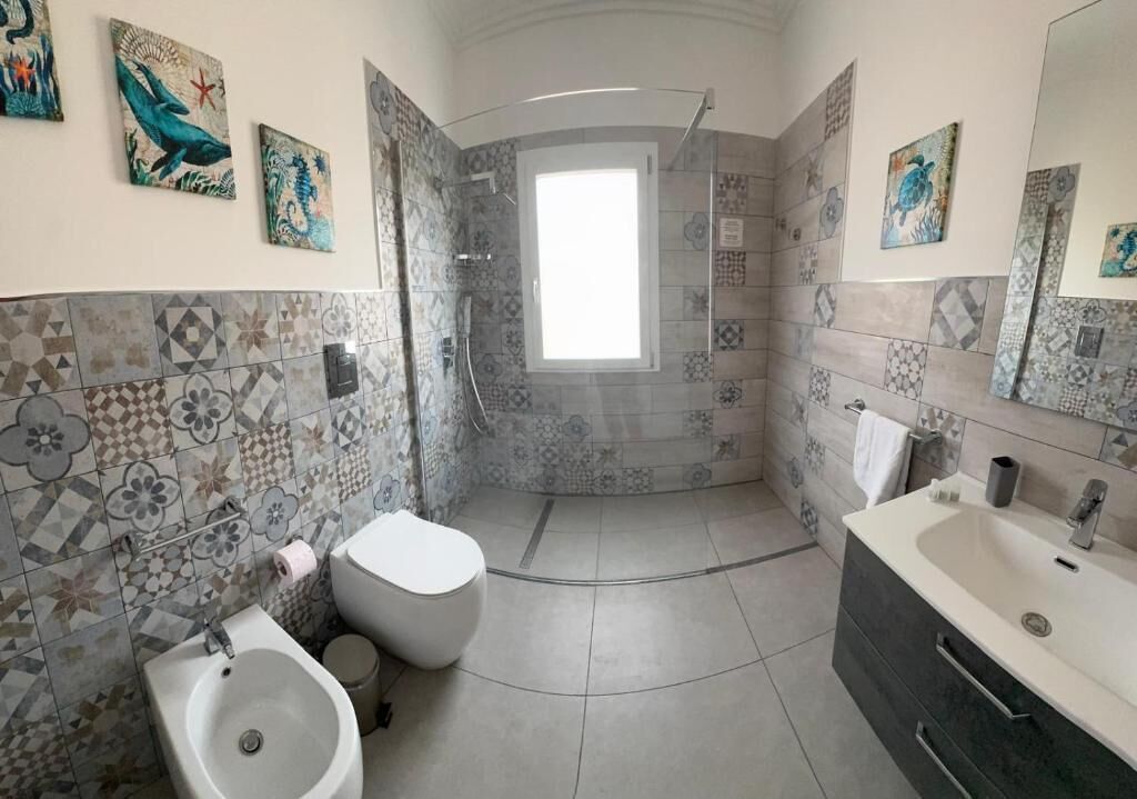 Double Room | Bathroom