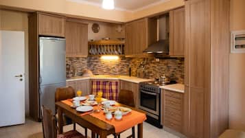 Maison, fumeurs | 4 chambres