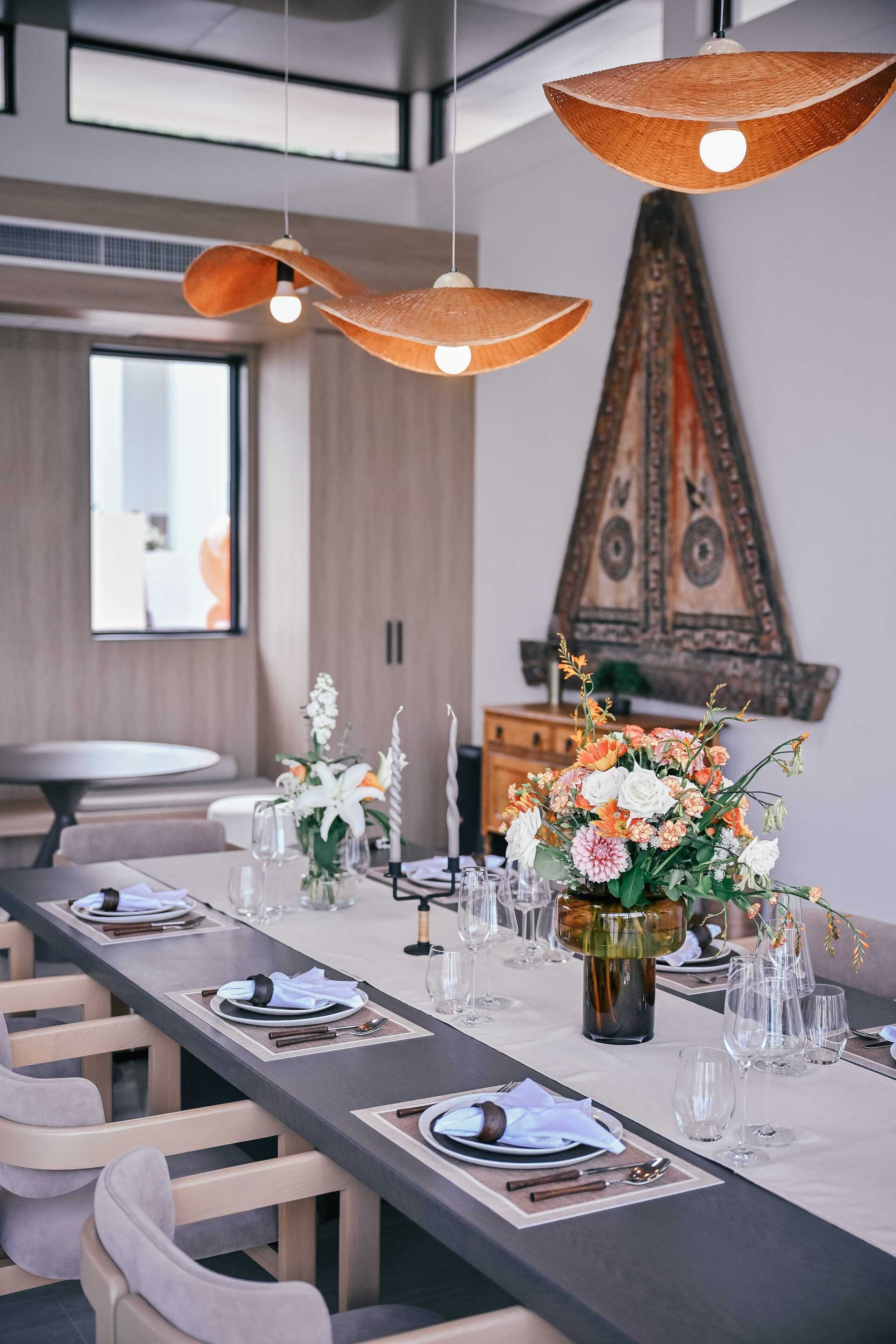 Deluxe Villa, Pool View | Dining