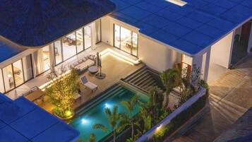 Deluxe Villa, Pool View | Pool
