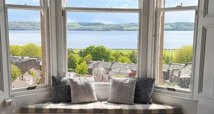 Panoramic View - Garden - Parking - Sleeps 6