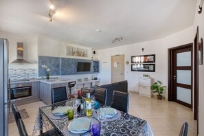 Dining - Charming 2 bedroom penthouse, sun terrace AAZZ1-1 (Luqa)
