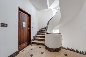 Interior - Golden Jack - Sweet Dreams in Florence (Florence)