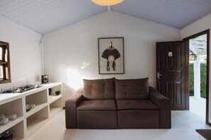 标准木屋,   外廊 | 起居区