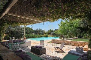 Pool - TD Trulli Vittoriani Charme and Pure Nature W/.. (Ostuni)