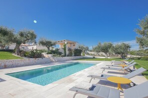 Pool - TD Trulli Lorusso Design Luxury Trulli With Pool (Castellana Grotte)