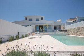 Seasonal outdoor pool - TD Villa Grecale Modern Luxury Villa With Sea .. (Monopoli)