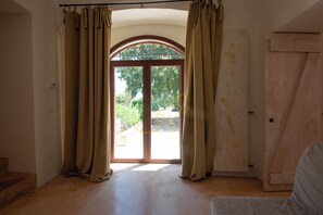 Interior - TD Casale Belladinotte Poolside Country Bliss (Ceglie Messapica)