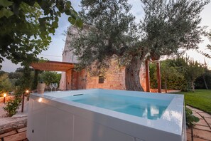 Interior - TD Torretta San Procopio Stone House With Pool (Castellana Grotte)