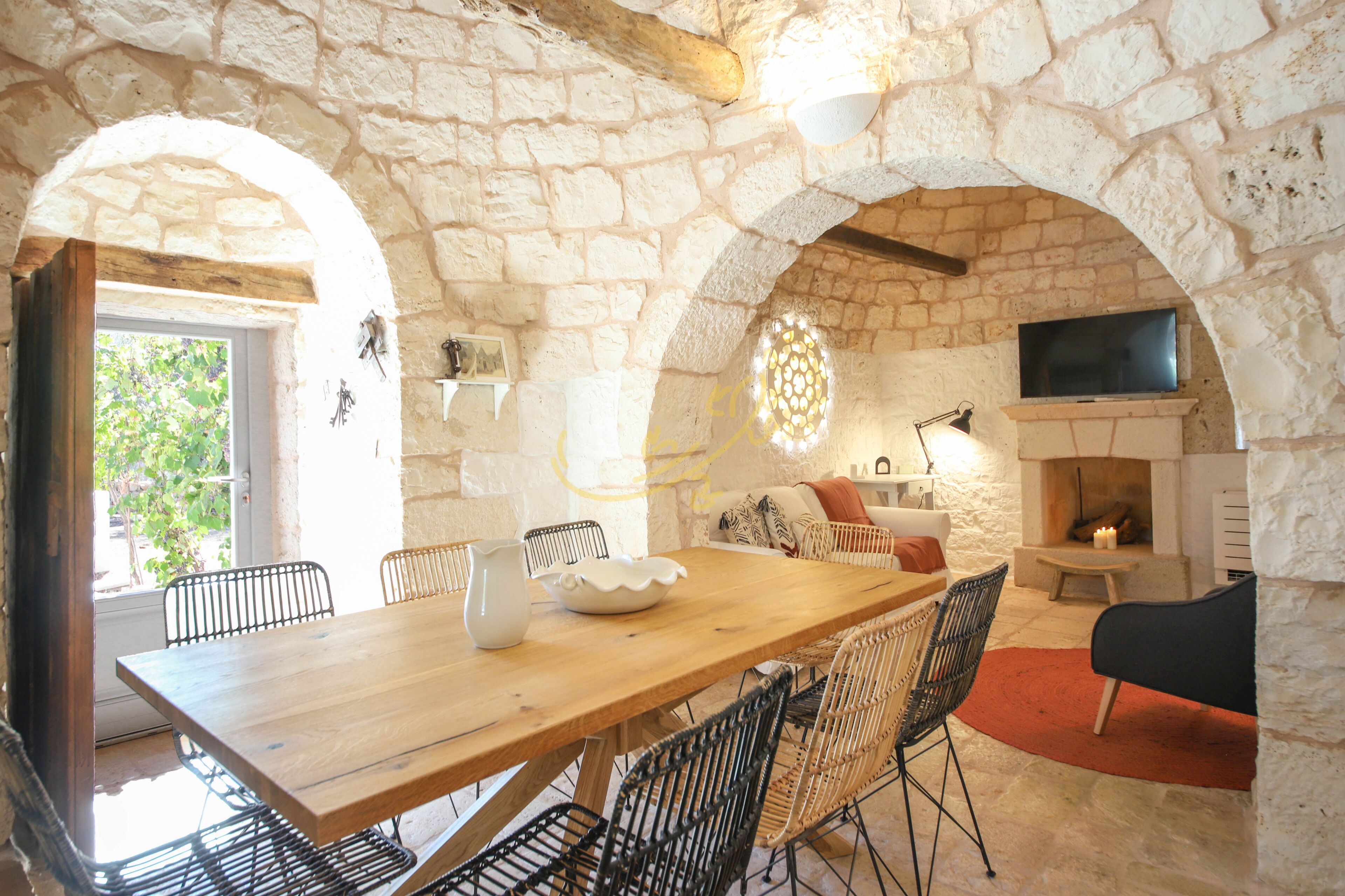 House (4 Bedrooms) | Dining room