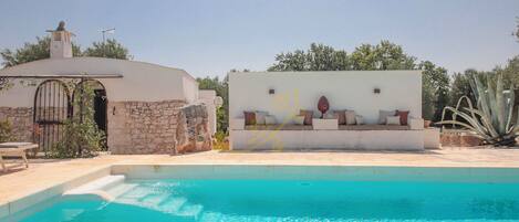 House (2 Bedrooms) | Front of property