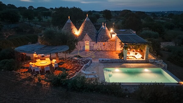 Td Trulli Terralta Panoramic Pool Over Country.. - Puglia