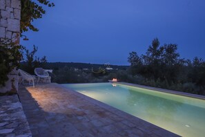 Interior - TD Trulli Terralta Panoramic Pool Over Country.. (Monopoli)