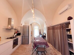Interior - TD Torretta Macramè Amid the Mediterranean Scrub (Fasano)