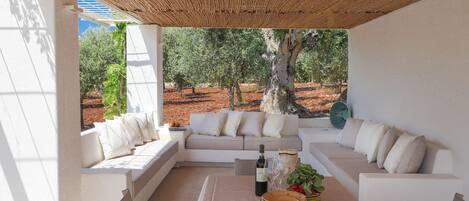 Talo (3 Bedrooms) | Terassi/patio
