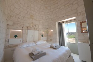 Interior - TD I Coni di Pinurè Trulli With Scenic Valley .. (Martina Franca)