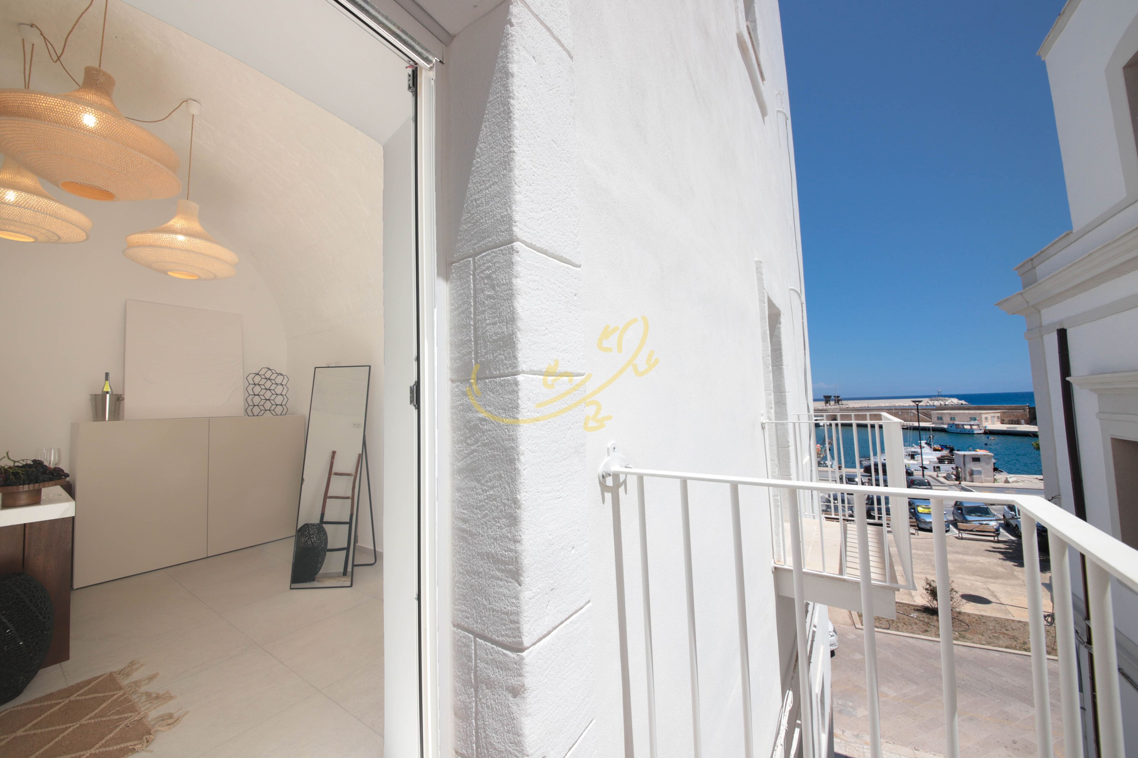 Appartamento (1 Bedroom) | Balcone