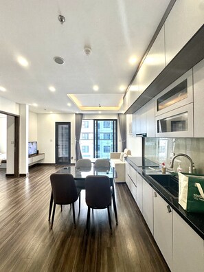 Private kitchen - X-Stay Blue (Lê Chân)