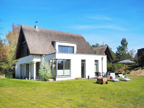 Exterior - Vacation home in Karlshagen on Usedom, three bedrooms, close to the beach & comfortable (Karlshagen)