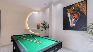 Superior appartement, balkon, uitzicht op stad | Spelletjeskamer